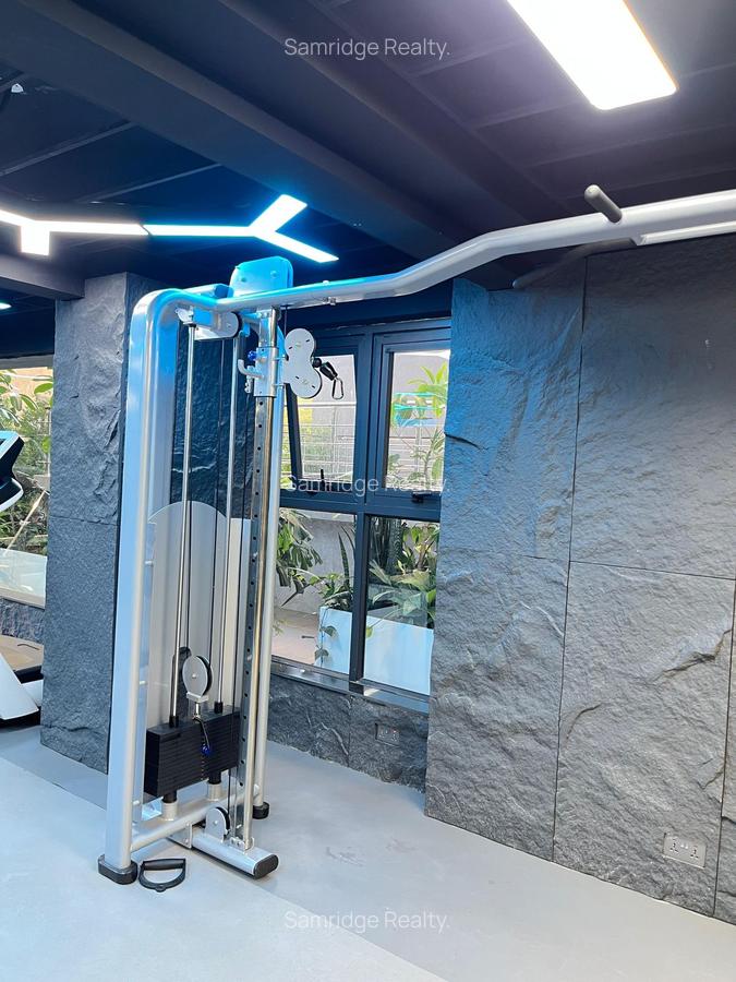 Serviced 1 Bed Apartment with En Suite in Valley Arcade - 3