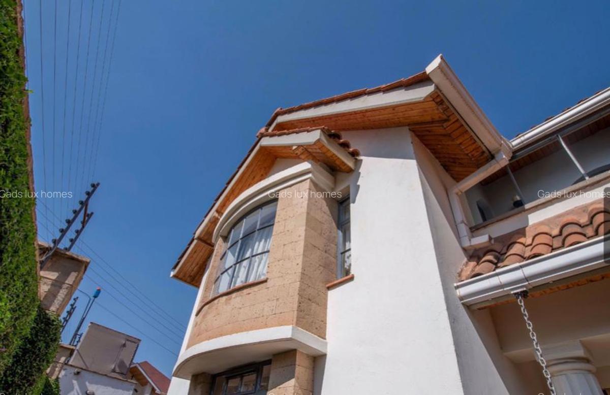 4 Bed Townhouse with En Suite at Kiambu - 13