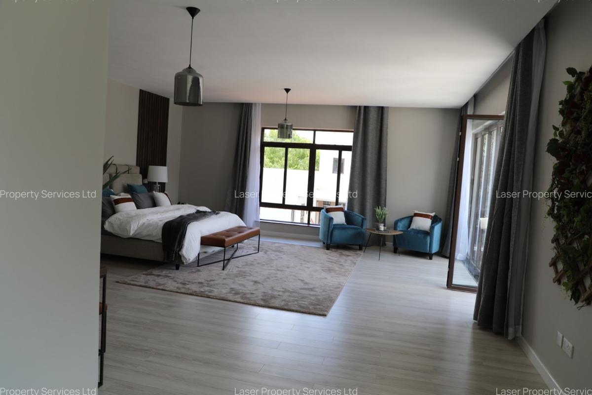 5 Bed House with En Suite at Oloolua Ridge - 12