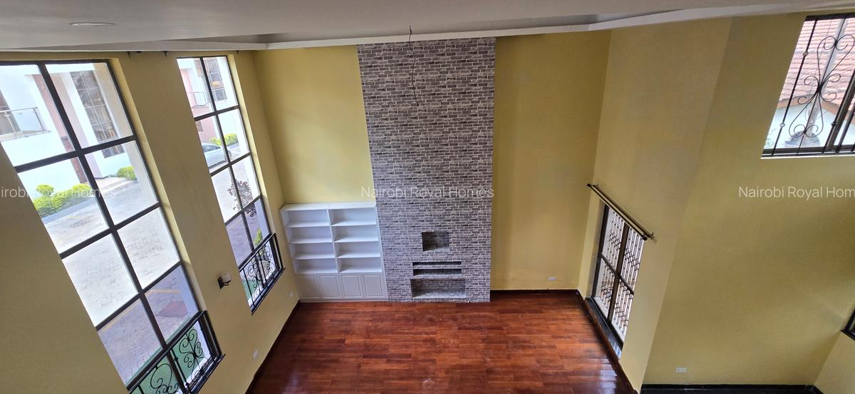 5 Bed Townhouse with En Suite at Lavington Green - 14