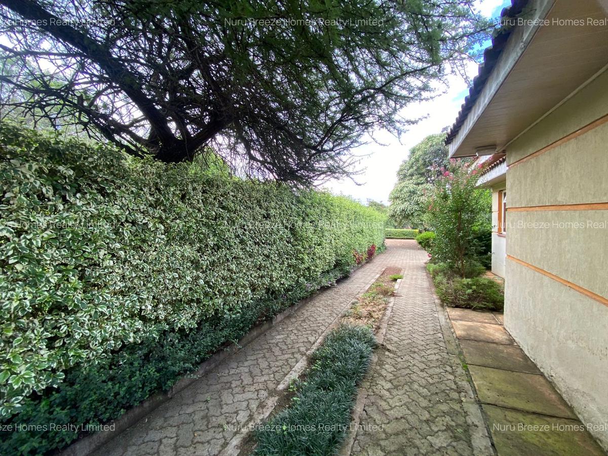 4 Bed Townhouse with En Suite in Runda - 17