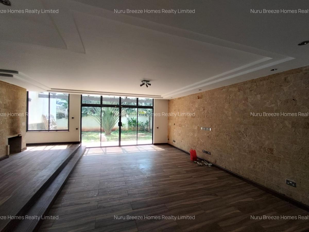 5 Bed Townhouse with En Suite in Lavington - 15