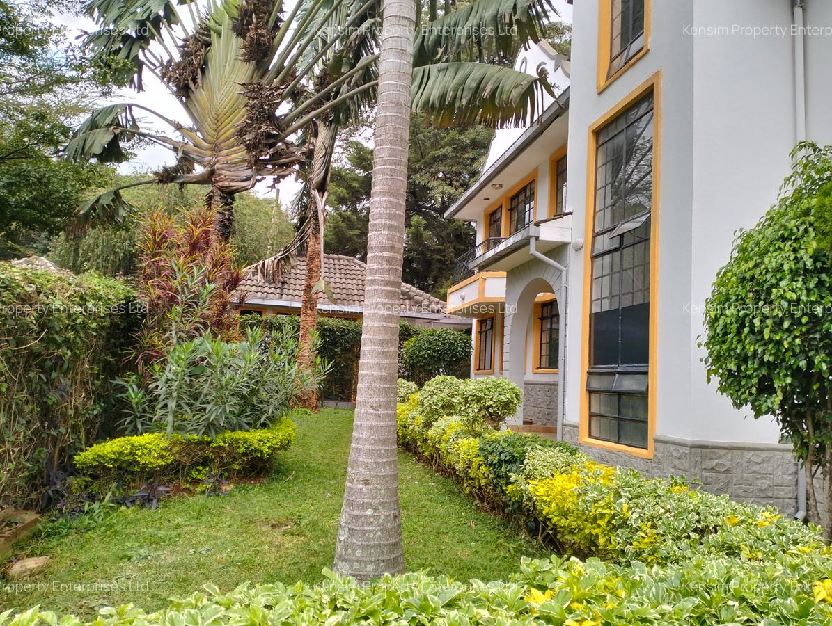 4 Bed Townhouse with En Suite in Lavington - 6