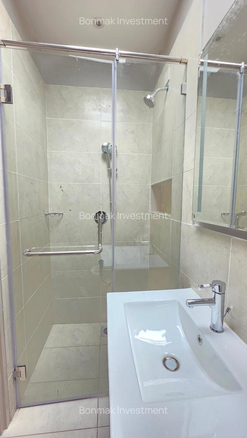 4 Bed Townhouse with En Suite at New Runda. - 18
