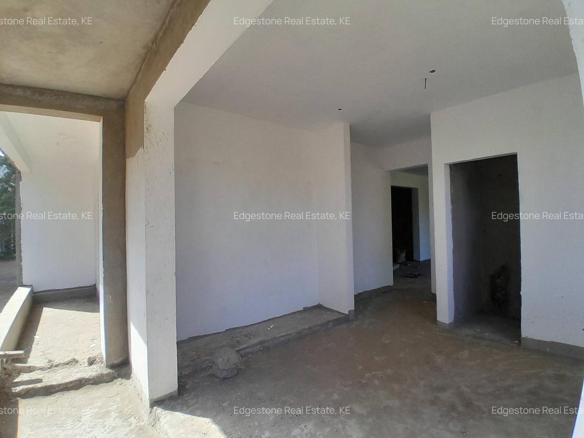2 Bed Apartment with En Suite in Mtwapa - 12