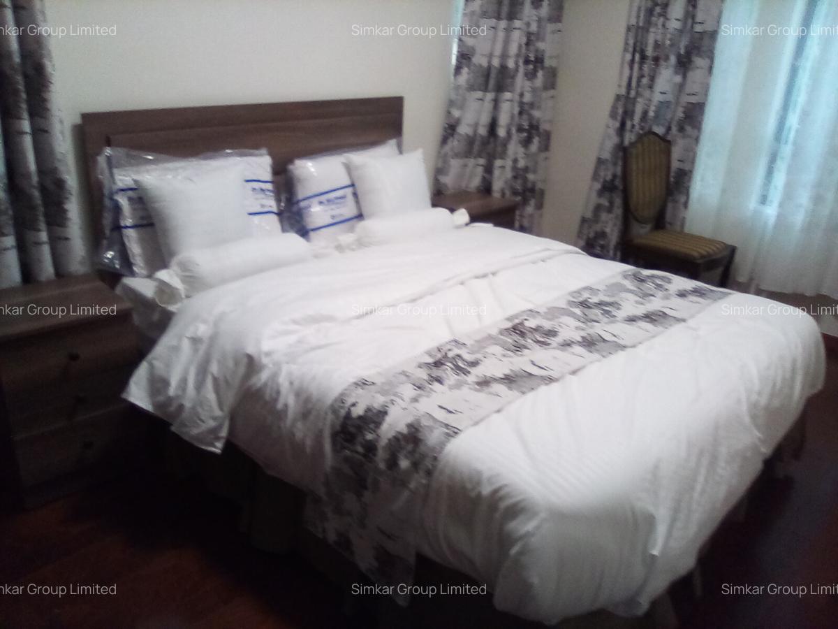 Serviced 1 Bed Apartment with En Suite at Lavington - 8