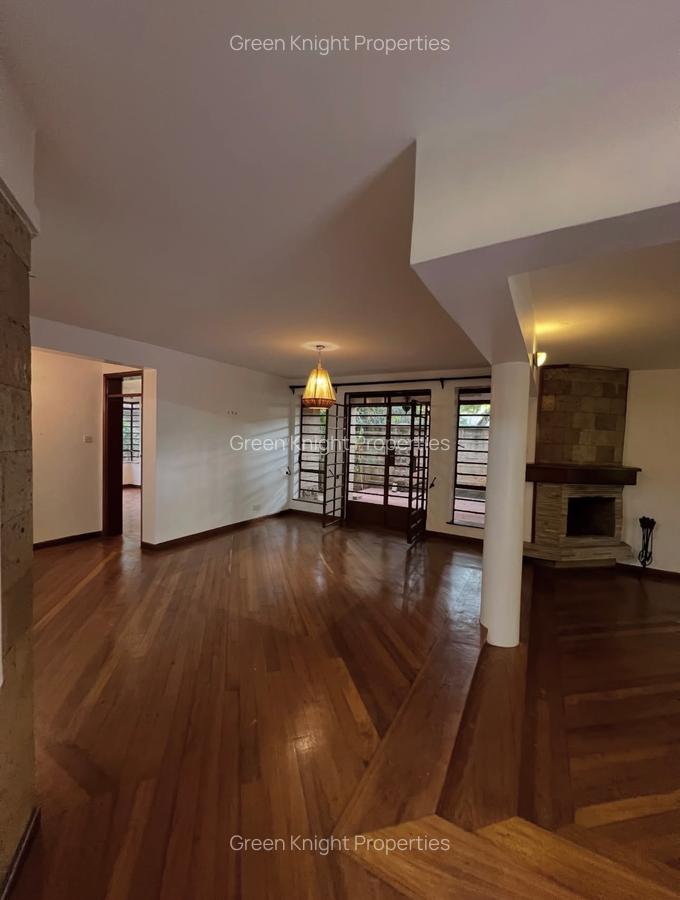 4 Bed Townhouse with En Suite in Lavington - 4