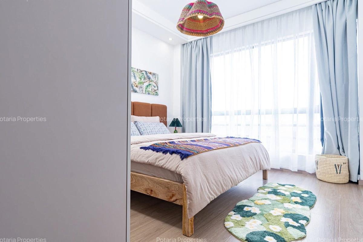 Serviced 2 Bed Apartment with En Suite in Riverside - 5