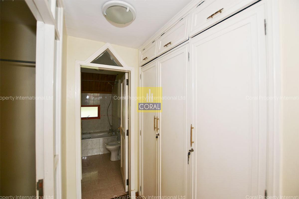 2 Bed Apartment in State House - 14