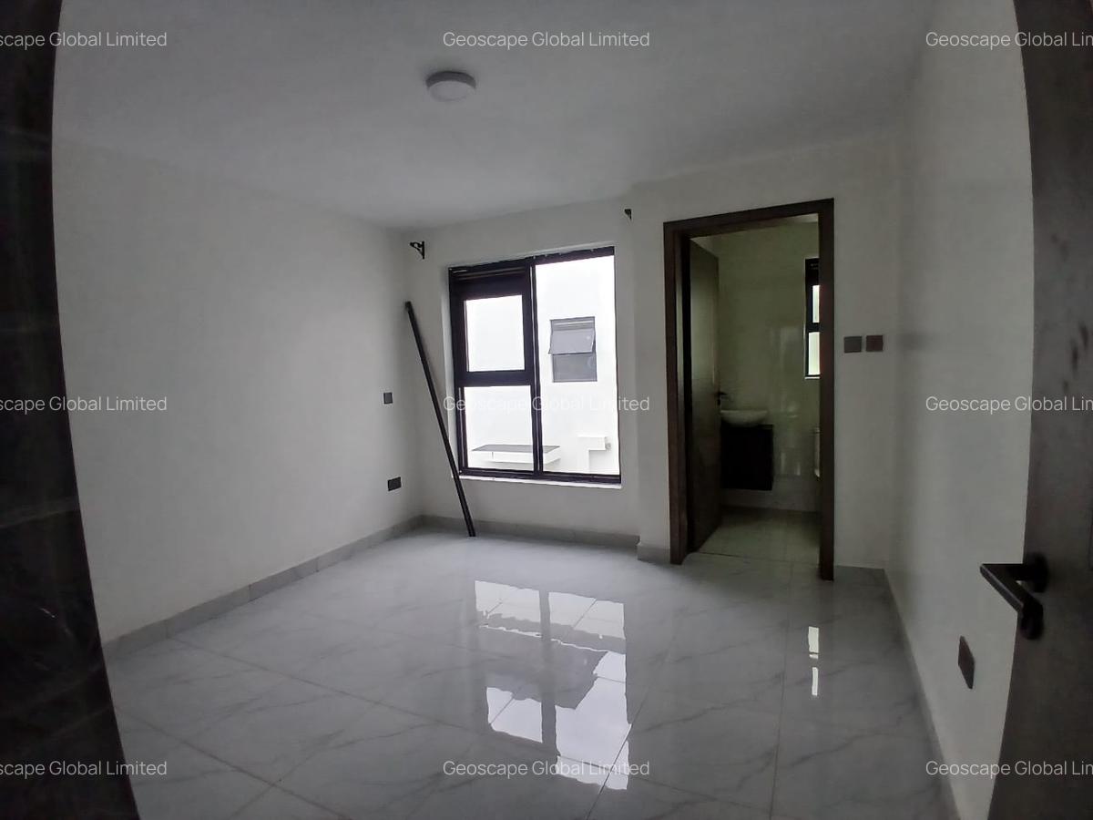 5 Bed House with En Suite in Ruiru - 6