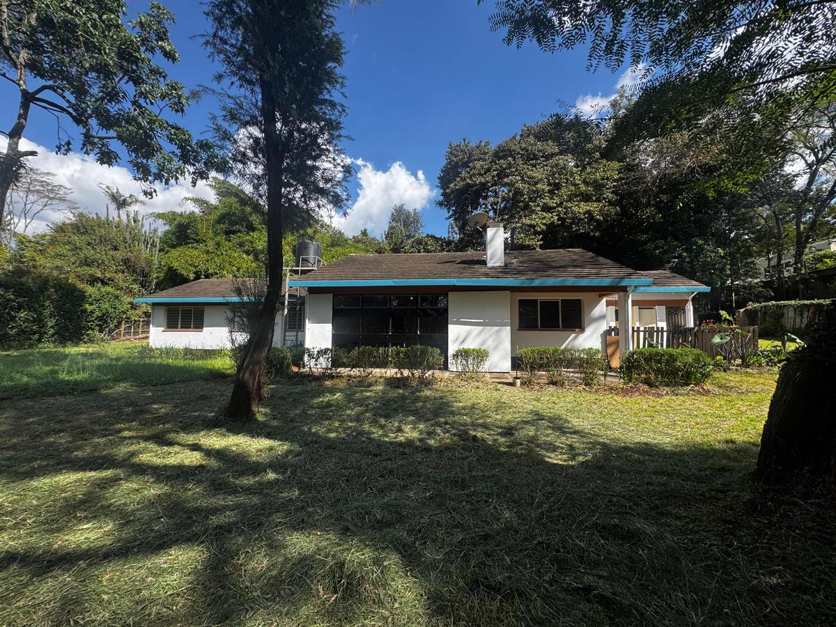 4 Bed House with En Suite in Loresho - 11