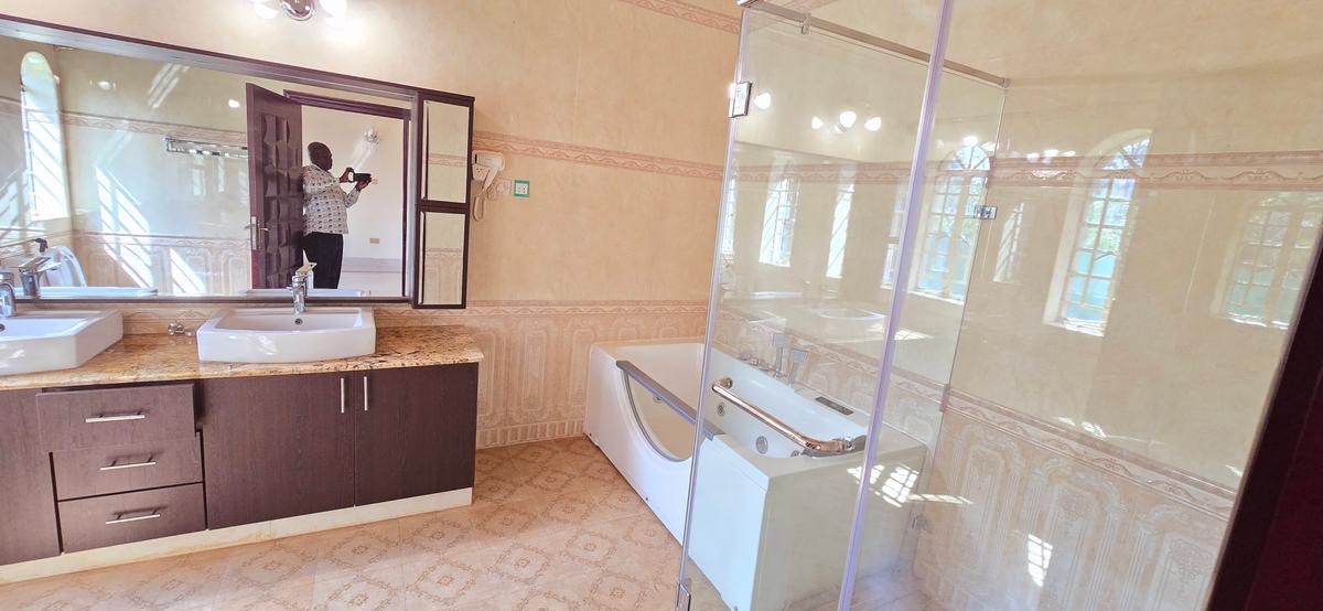 Commercial Property with Service Charge Included at Runda Grove - 20