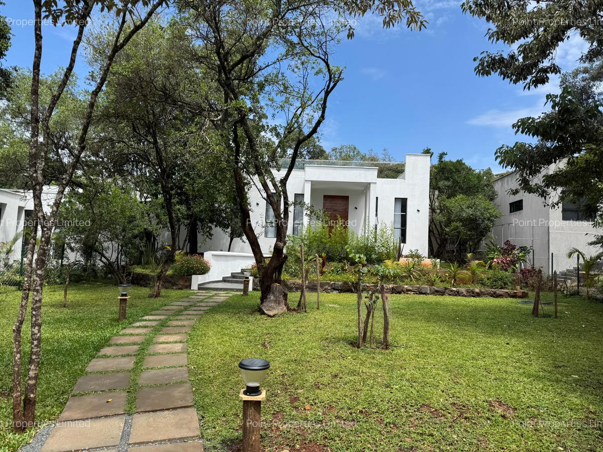 3 Bed House with En Suite in Karen - 1