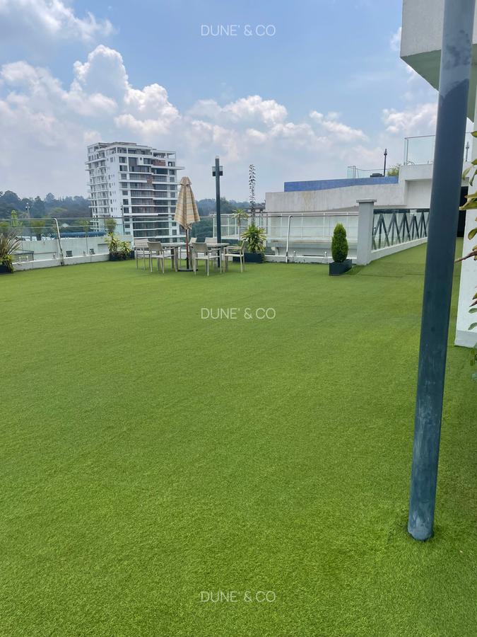 2 Bed Apartment with En Suite in Westlands Area - 19