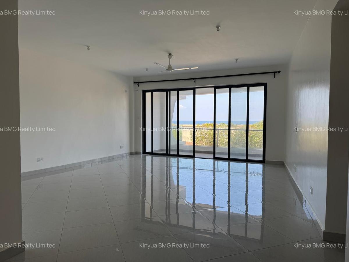 4 Bed Apartment with En Suite in Nyali Area - 14