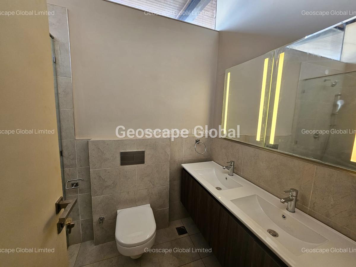 3 Bed Townhouse with En Suite in Runda - 3