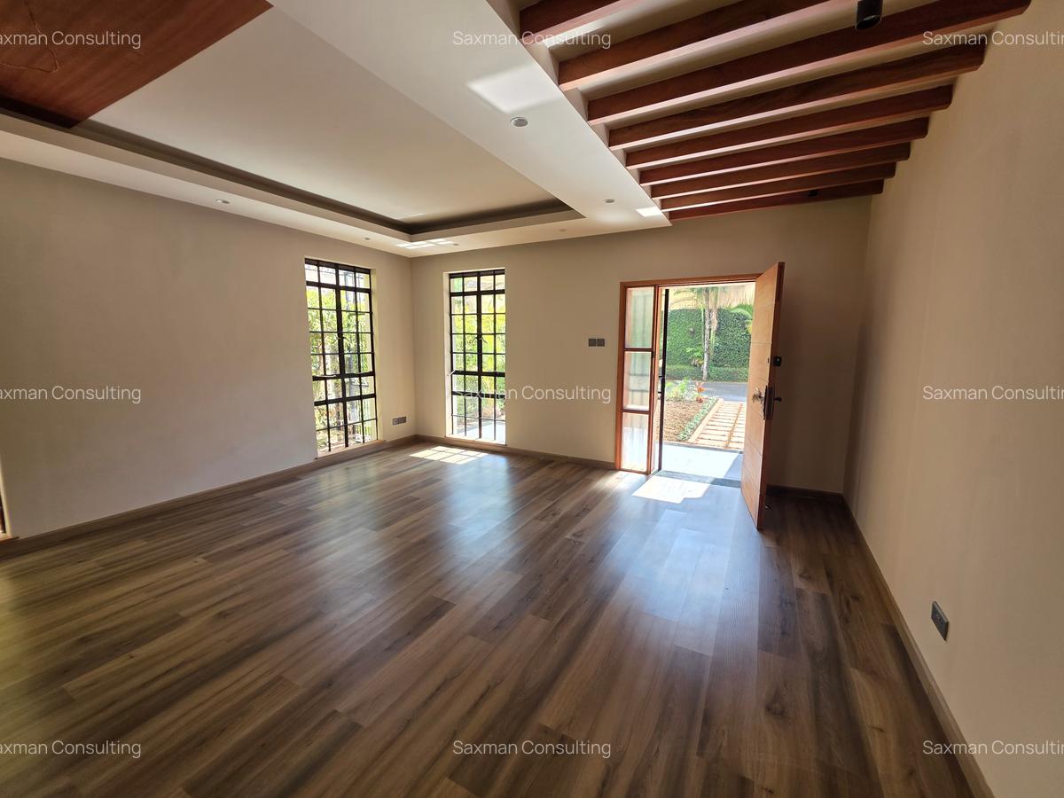 4 Bed Villa with En Suite in General Mathenge - 2