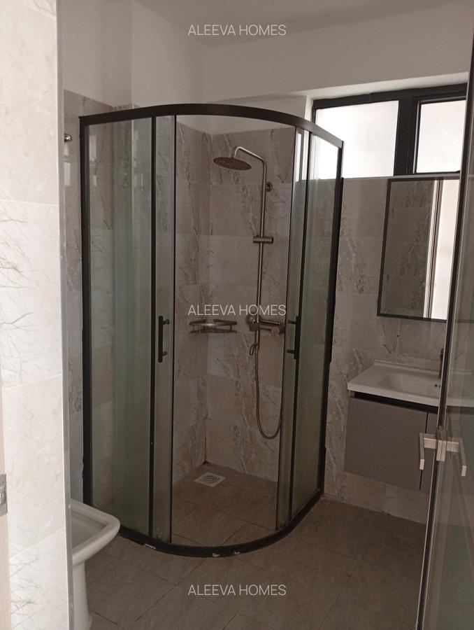 2 Bed Apartment with En Suite in Lavington - 12