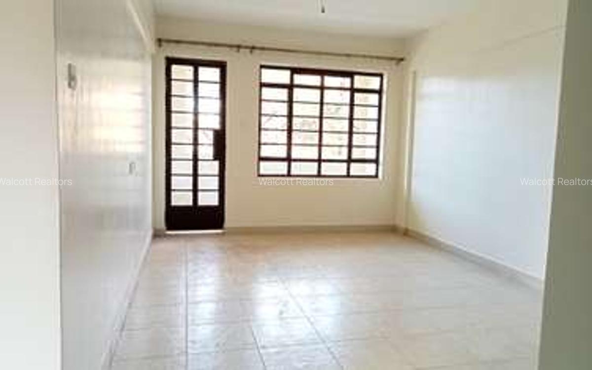 2 Bed Apartment with En Suite in Naivasha Road - 2