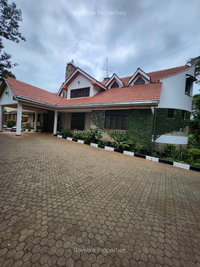 4 Bed House with En Suite at Hardy - 10