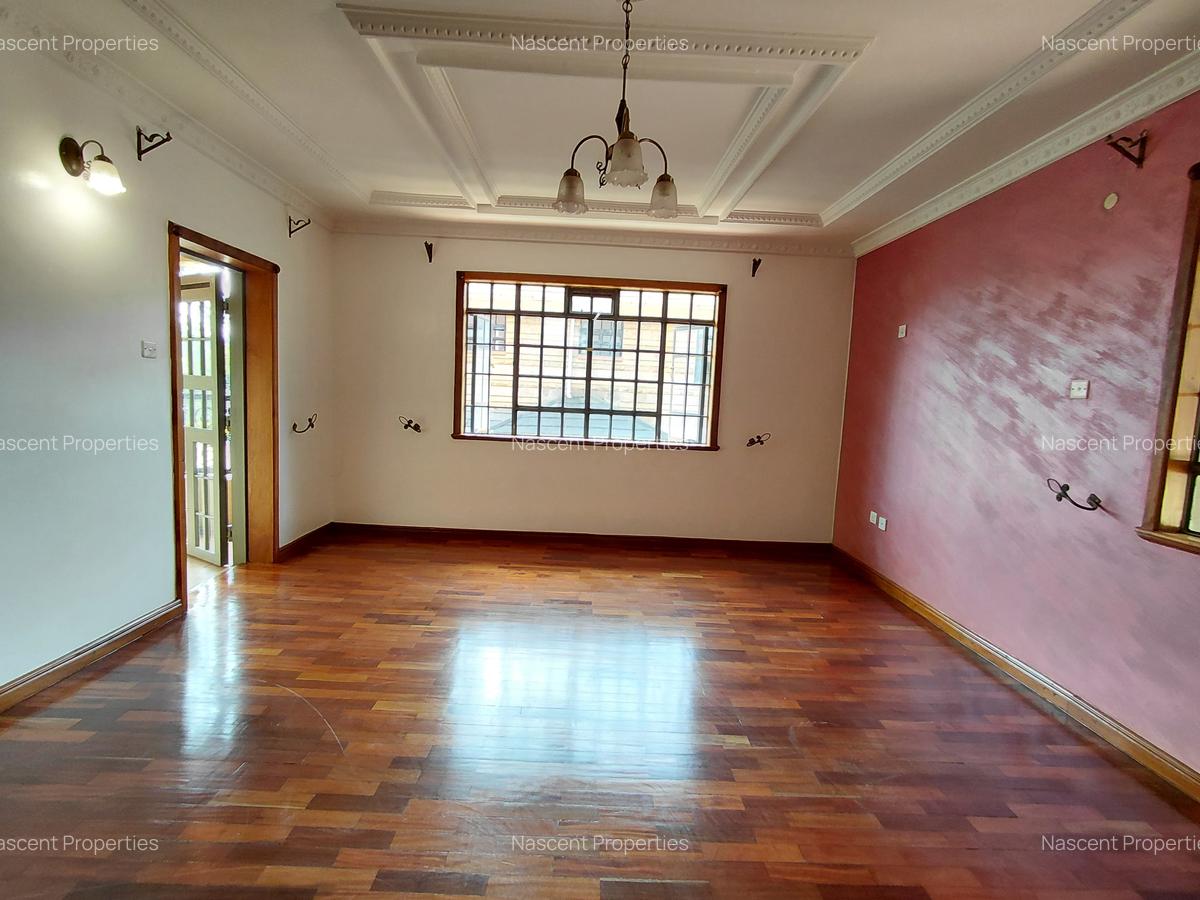 5 Bed House with En Suite in Runda - 7