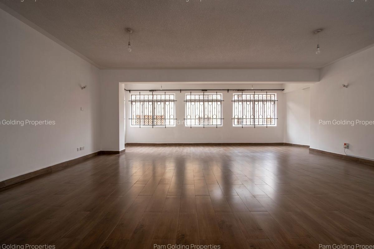 3 Bed Apartment at Brookside Drive - 3