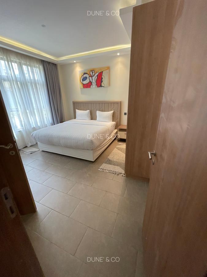 Serviced 1 Bed Apartment with En Suite in Westlands Area - 13