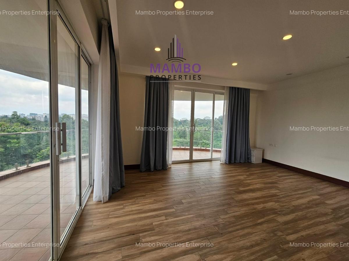 4 Bed Apartment with En Suite at City Park Drive - 6