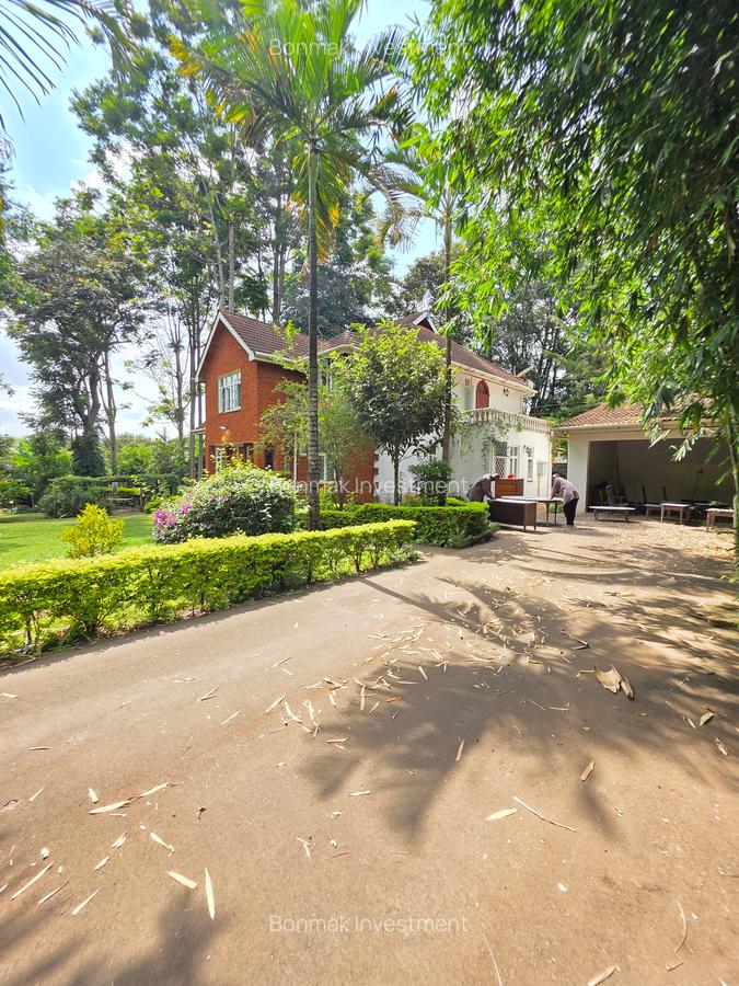 5 Bed Townhouse with En Suite at Rossylon Lone Tree - 4