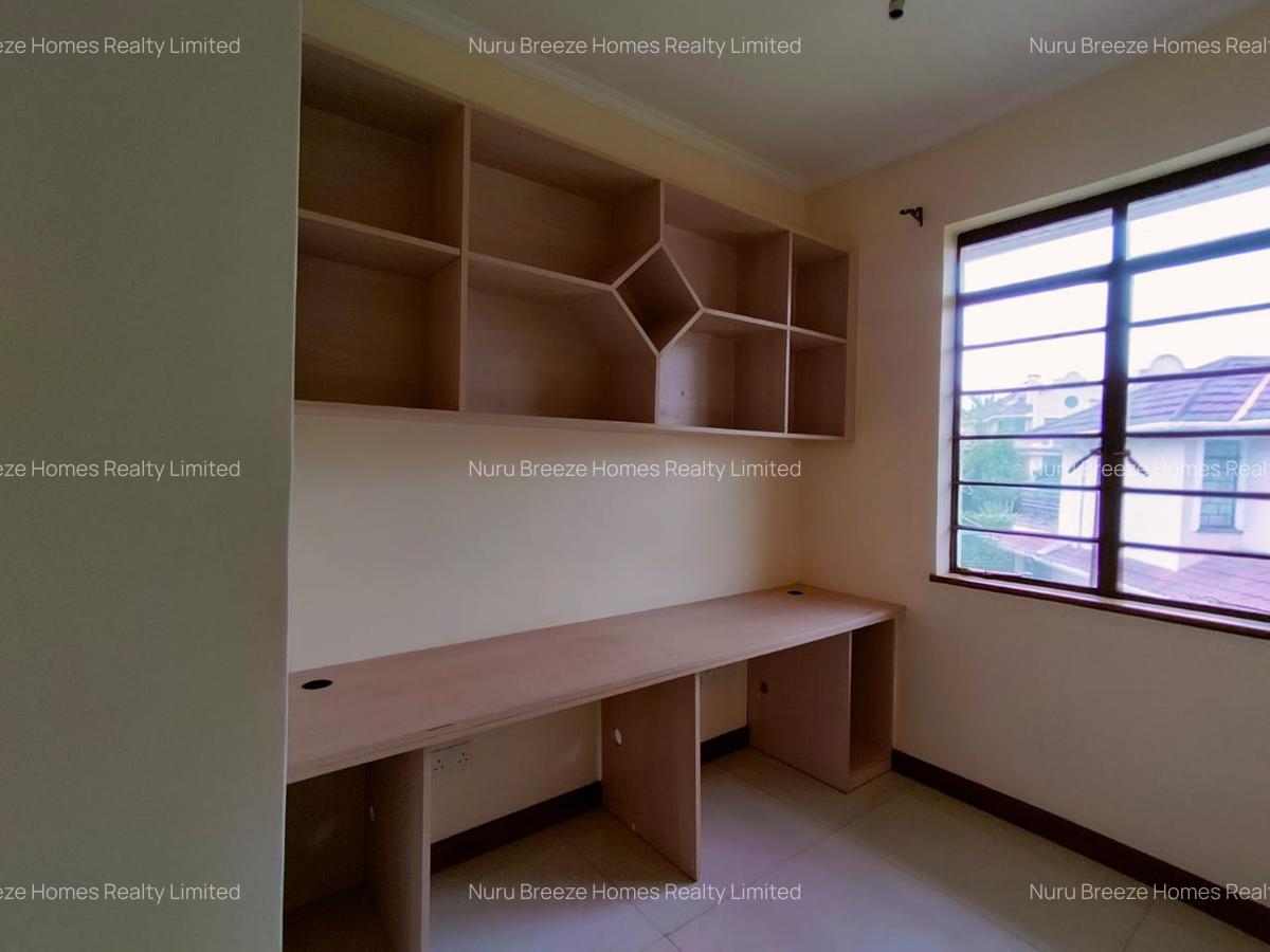 4 Bed Townhouse with En Suite in Kiambu Road - 15