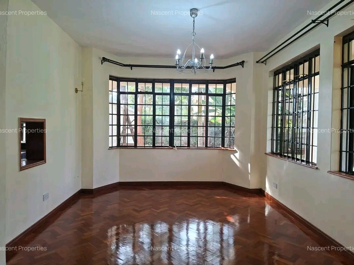 4 Bed House with En Suite in Runda - 9