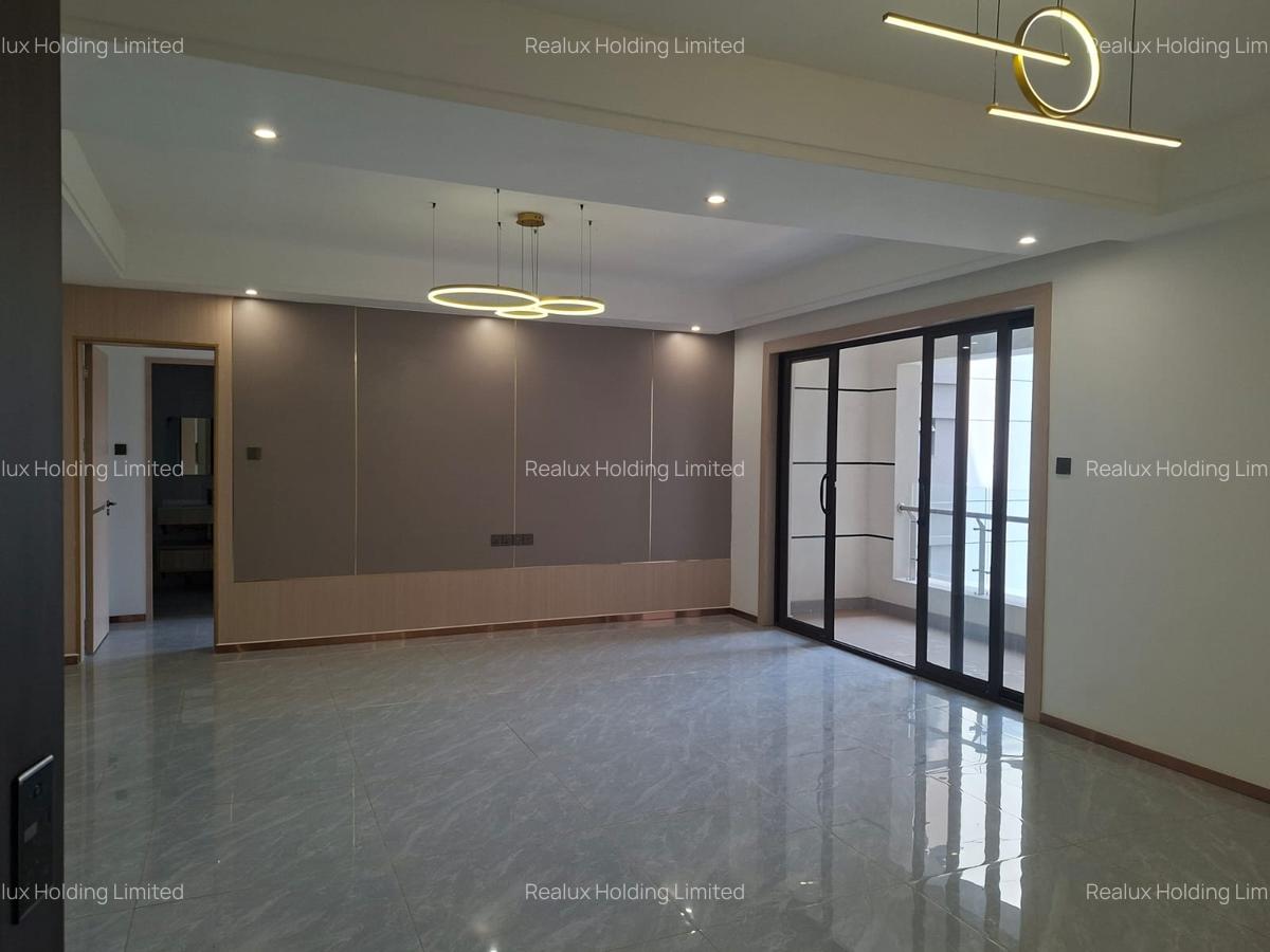 2 Bed Apartment with En Suite in Riverside - 11