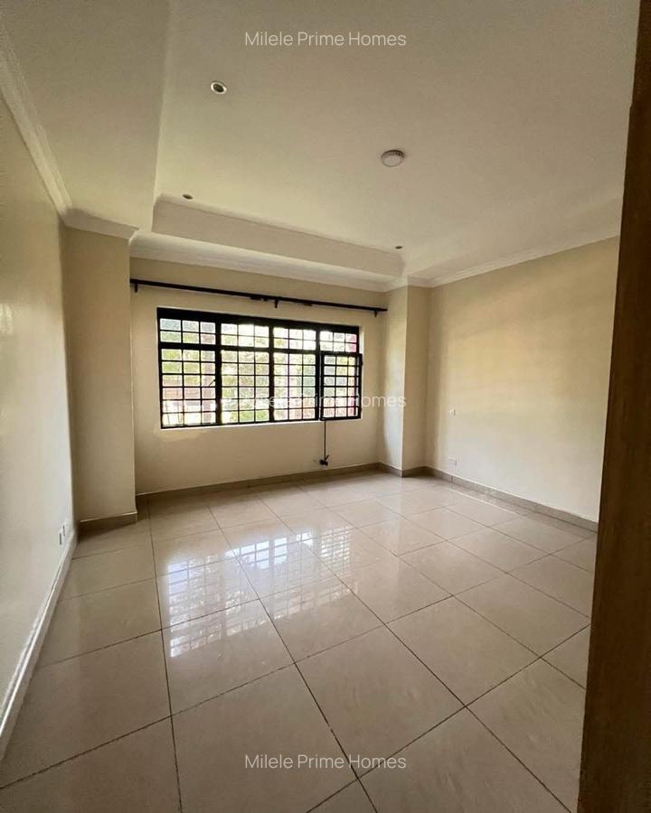 4 Bed Villa with En Suite at Runda - 9