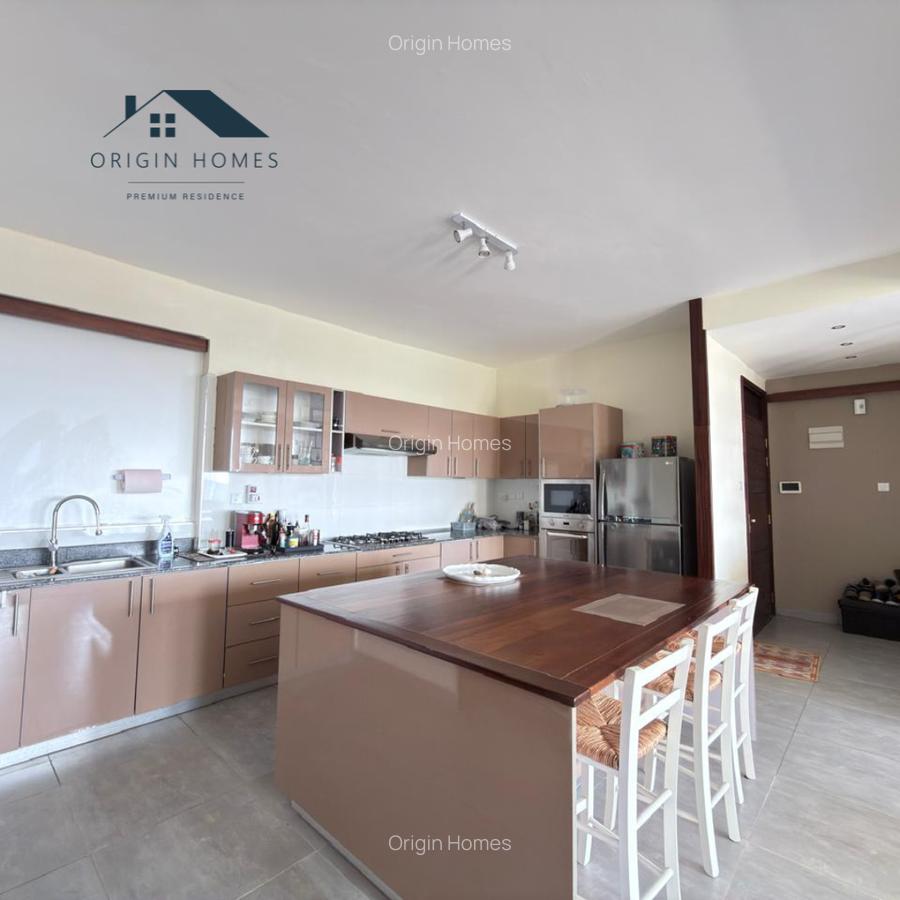 Furnished 2 Bed Apartment with En Suite at 2Nd Parklands - 2