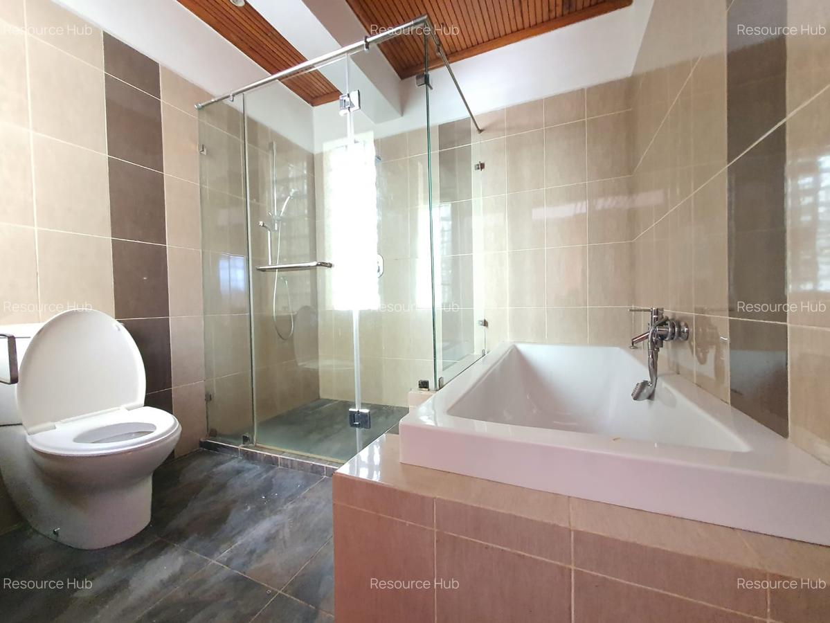 4 Bed Townhouse with En Suite at Shanzu Road - 13