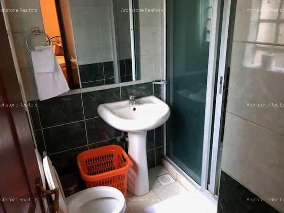 2 Bed House with Swimming Pool in Rosslyn - 7