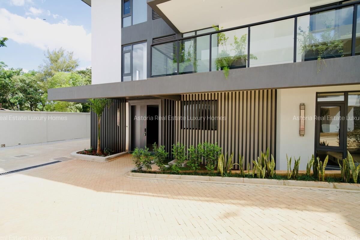 5 Bed Villa with En Suite at 2026-378 - 2