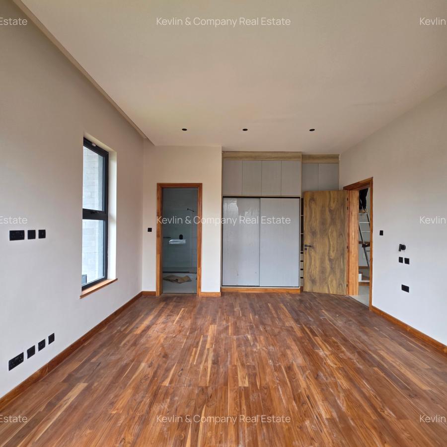 4 Bed Townhouse with En Suite in Loresho - 14