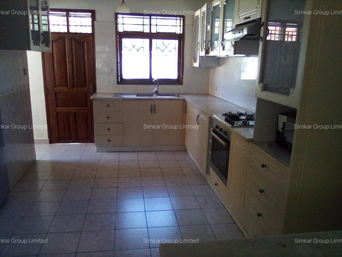 3 Bed Villa with En Suite at Diani - 9