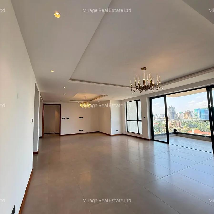 3 Bed Apartment with En Suite in Riverside - 14