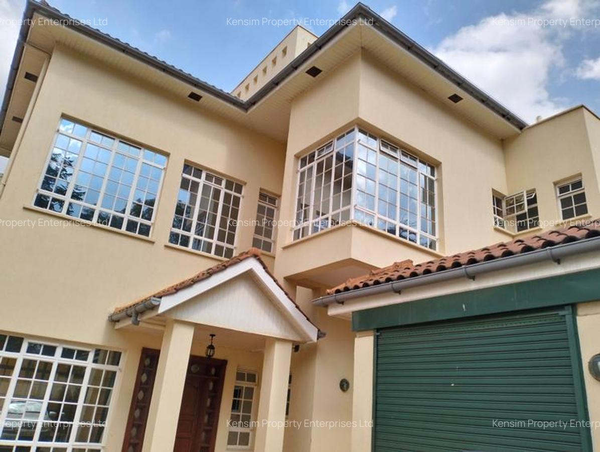 4 Bed Townhouse with En Suite in Kyuna - 13
