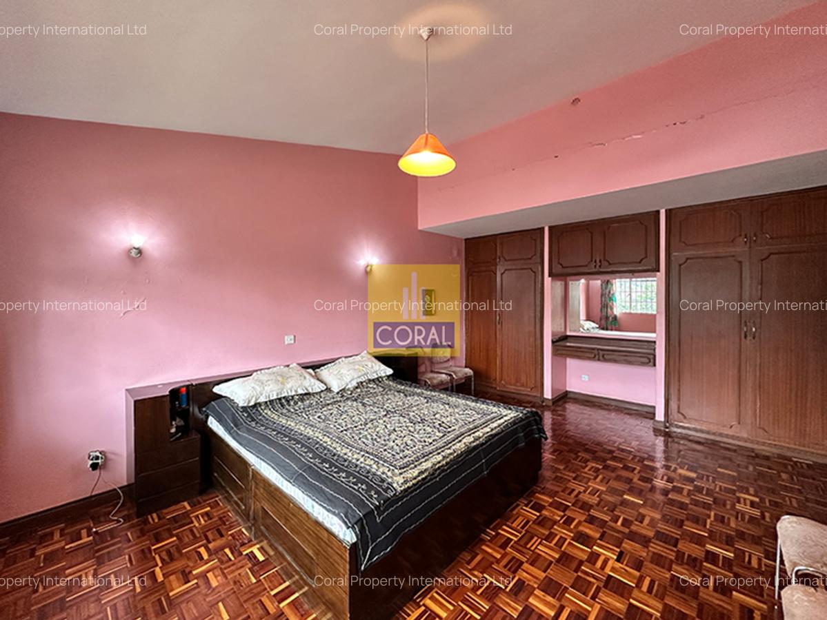 4 Bed Townhouse in Westlands Area - 14