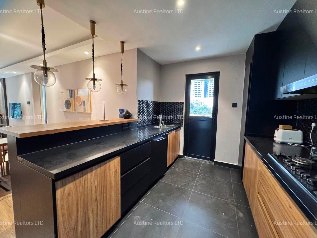 Serviced 3 Bed Apartment with En Suite in Brookside - 7