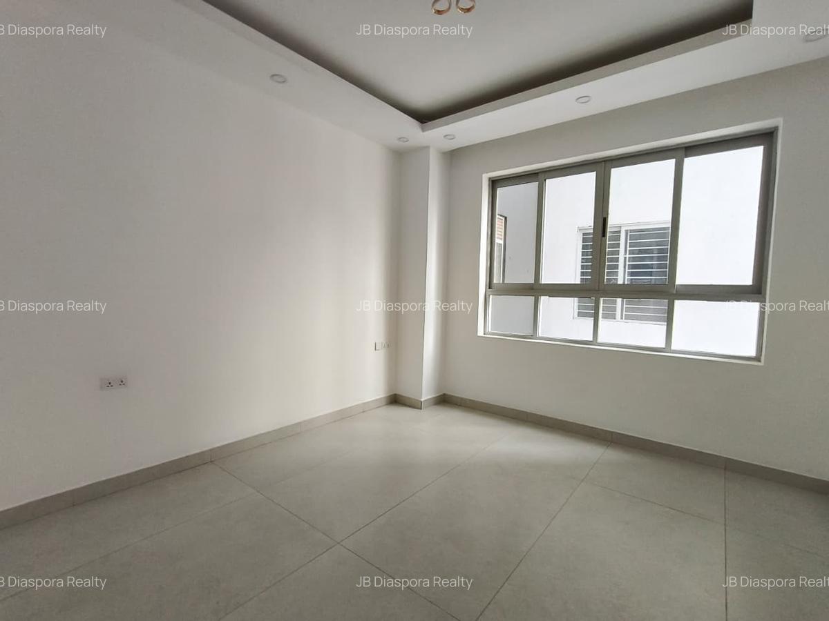 4 Bed Apartment with En Suite in General Mathenge - 7