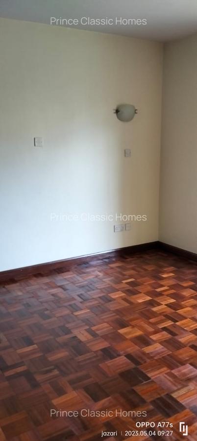 3 Bed Apartment with En Suite in Lavington - 5