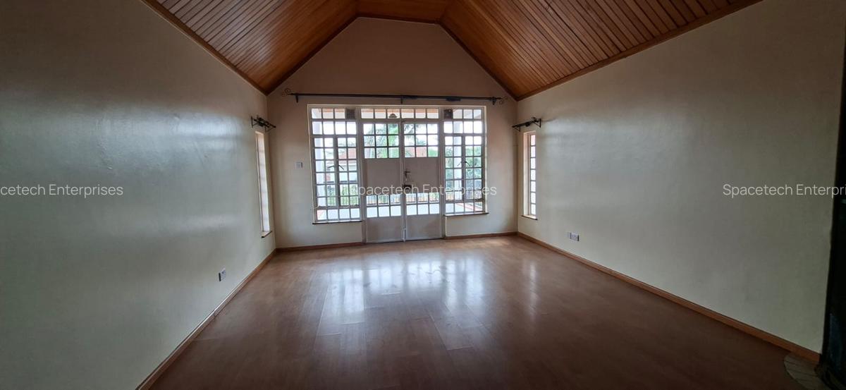 4 Bed House with En Suite in Runda - 20