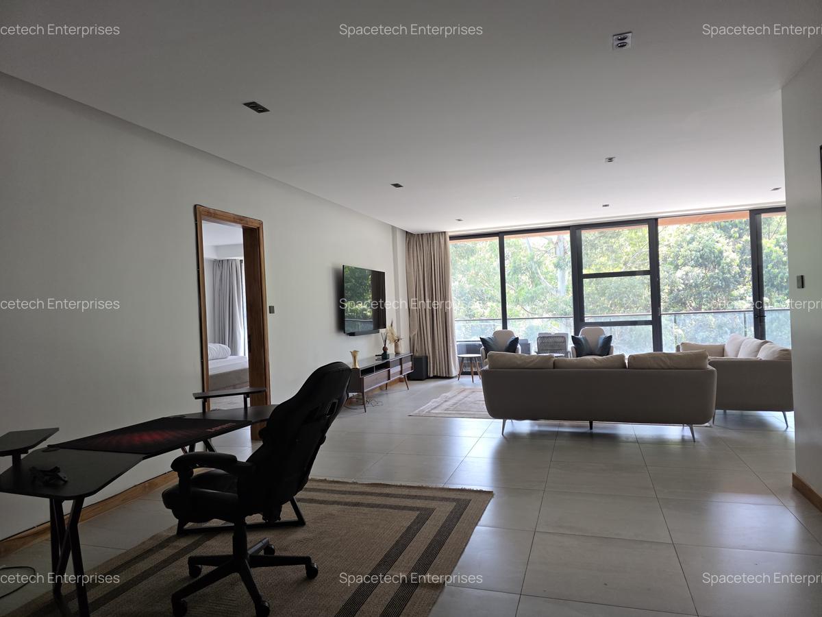 Furnished 4 Bed Apartment with En Suite in Spring Valley - 7