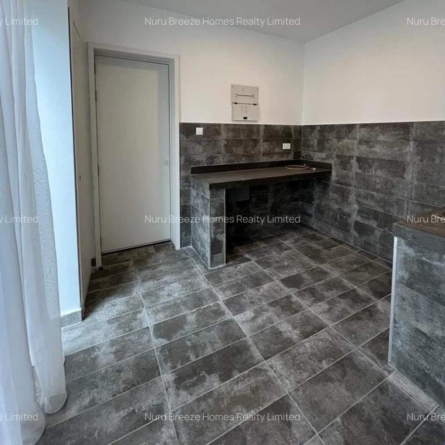 3 Bed Apartment with En Suite in Kilimani - 12