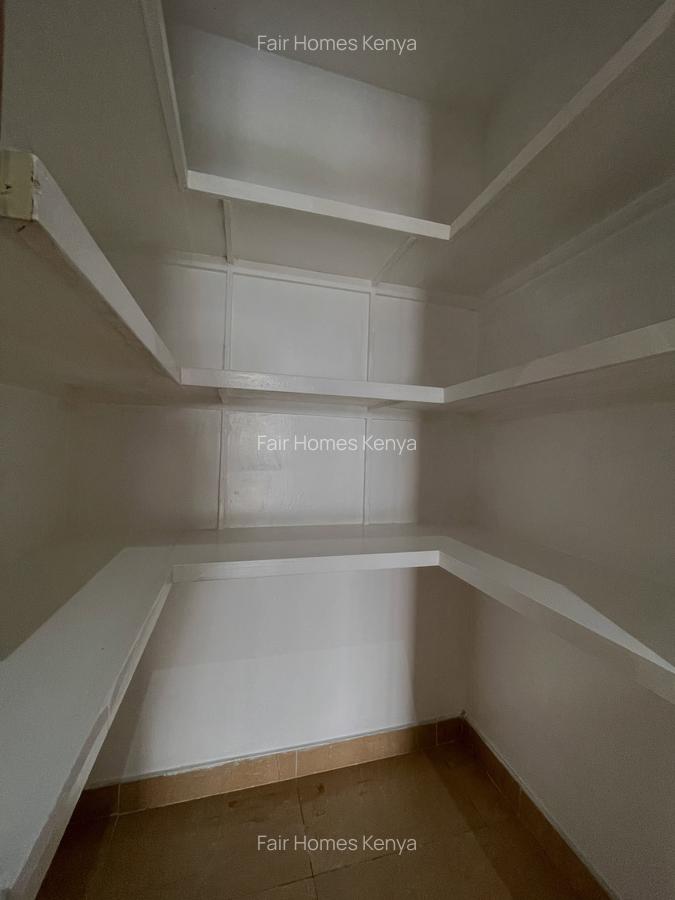 3 Bed Apartment with En Suite at Othaya Road - 7