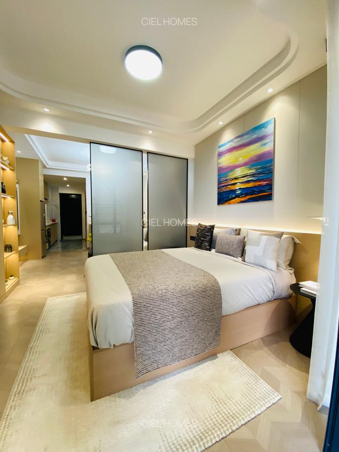 Studio Apartment with Swimming Pool in Westlands Area - 12